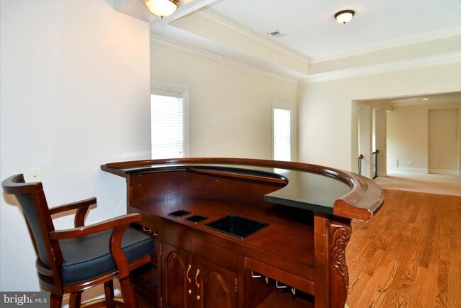 Building Photo - 7104 Old Dominion Dr