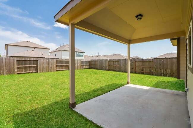 Building Photo - 15418 Formaston Dr