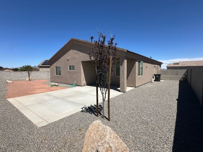 Building Photo - Come Check Out this Beautiful 2025 New Build!!!! *MOVE IN SPECIAL, $500 OFF OF THE FIRST MONTH RENT*