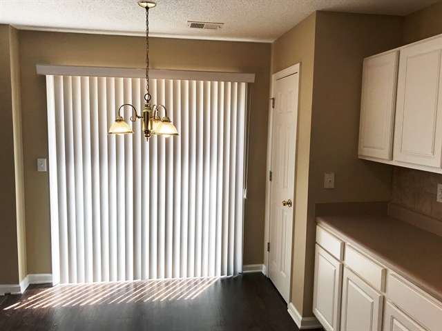 Building Photo - 3041 Andora Drive SW