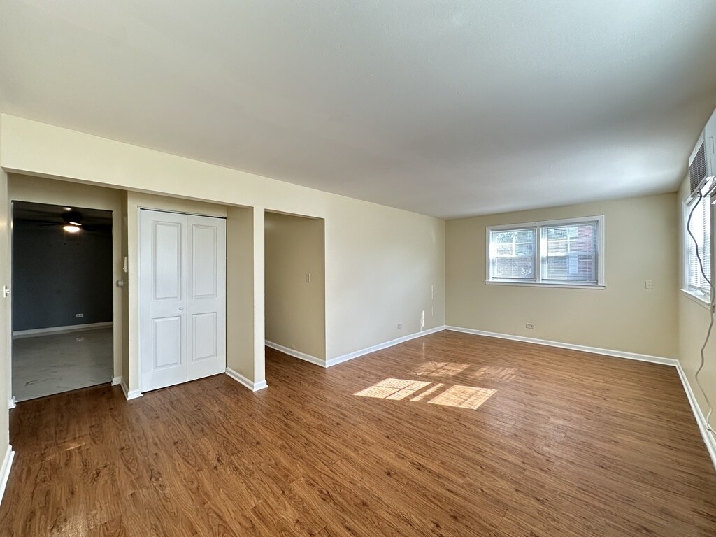 Building Photo - 620 Lincoln Ave