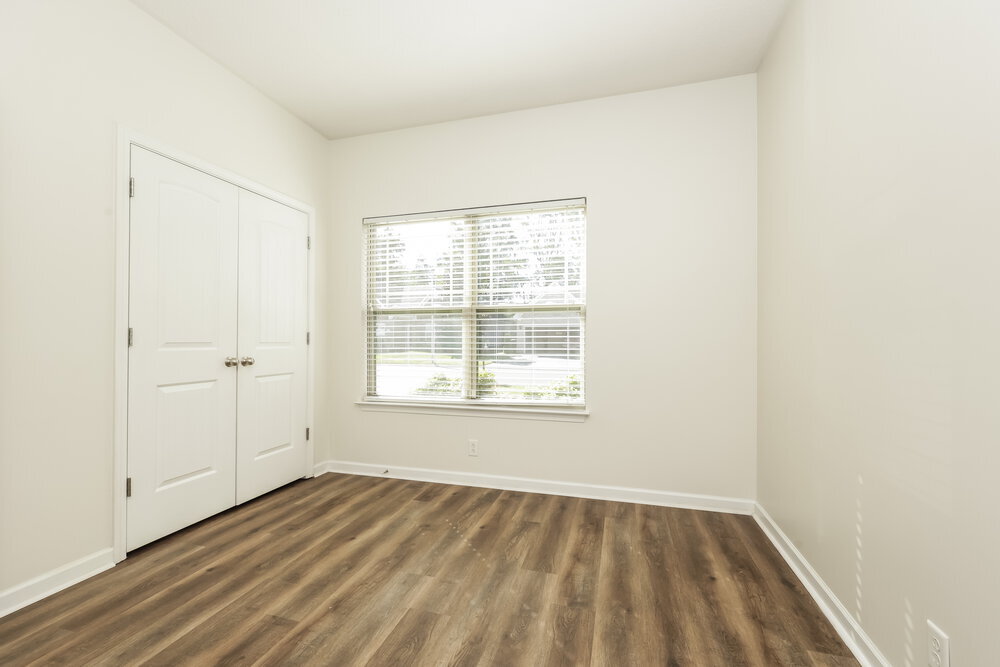 Building Photo - 3342 Cotswold Ln