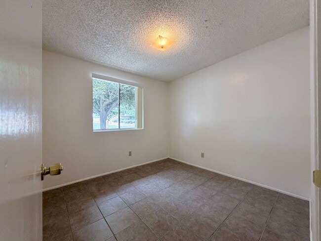 Building Photo - 3BR/2BA/2CP 1,245 sq.ft. rental in Huachuca City, AZ