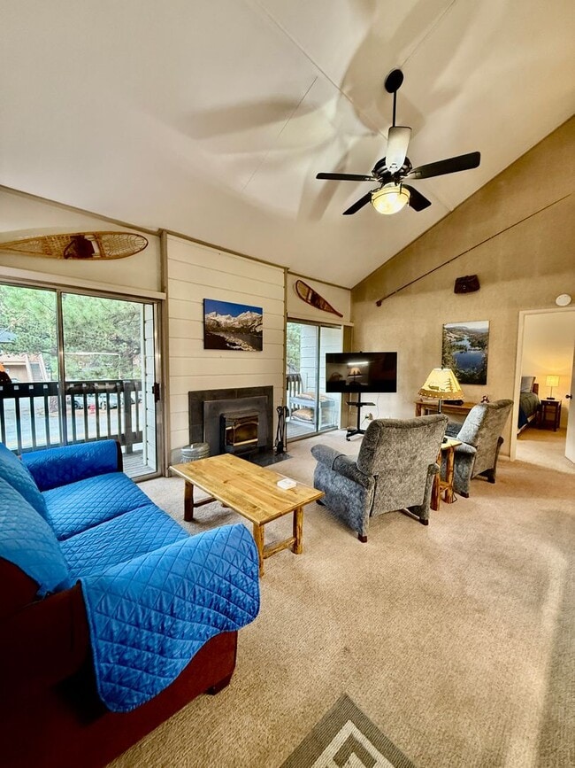 Building Photo - Winter Rental – Mountain Shadows, Center o...