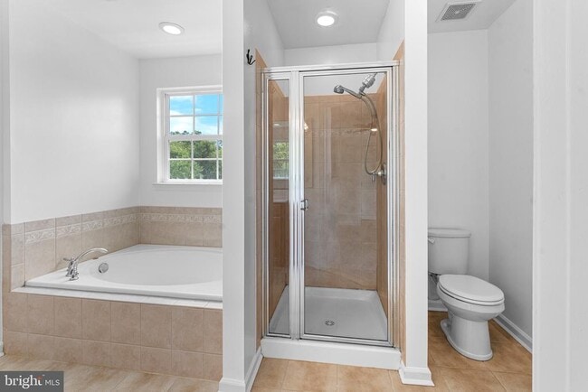 Building Photo - 7258 Mockingbird Cir