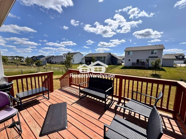 Building Photo - 1200 Locust St