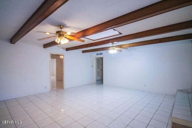 Building Photo - 8804 Cosmos Ave