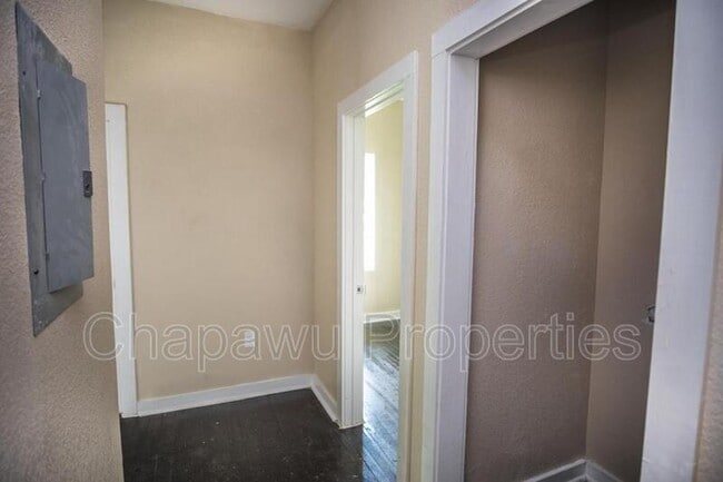 Building Photo - 514 Virginia Blvd