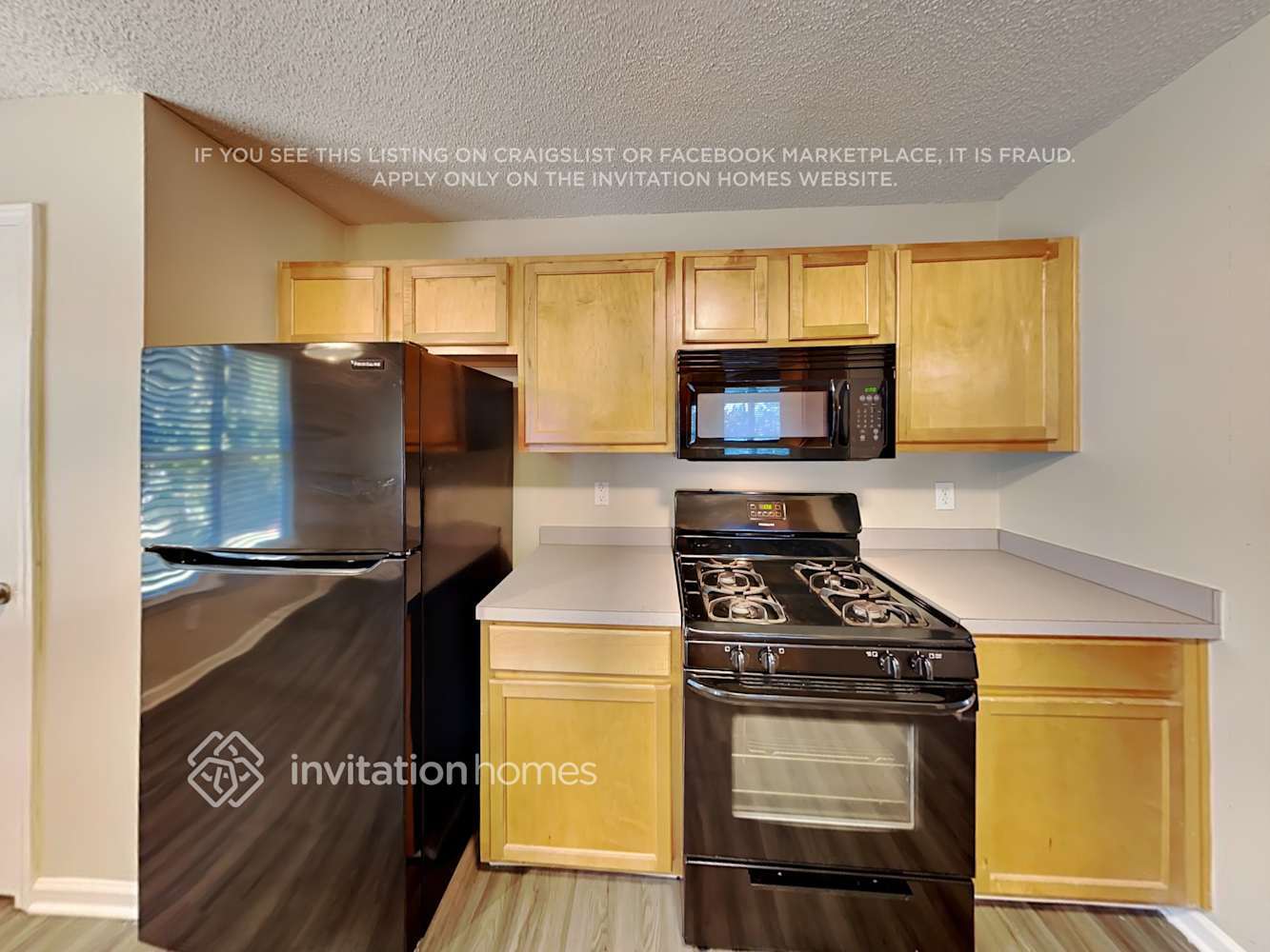 Building Photo - 401 Legend Creek Point