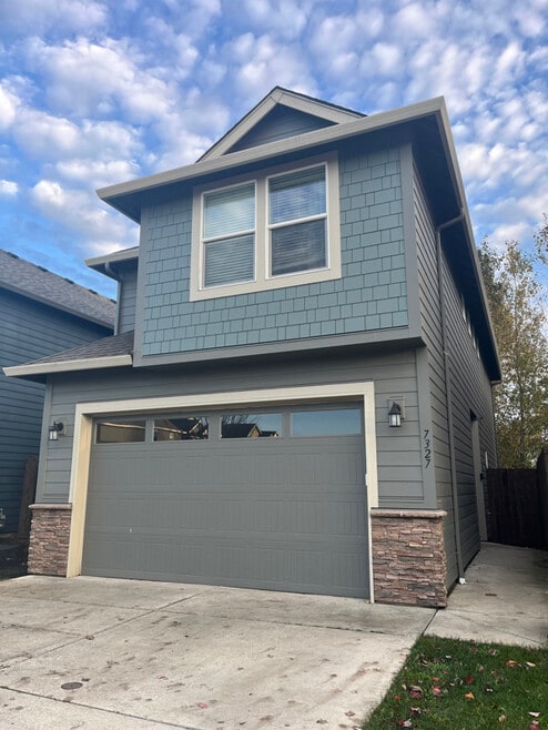 Building Photo - 7327 S 13th St