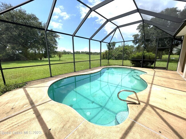 Building Photo - 1896 Windbrook Dr