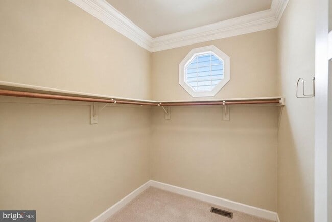 Building Photo - 10417 Snow Point Dr
