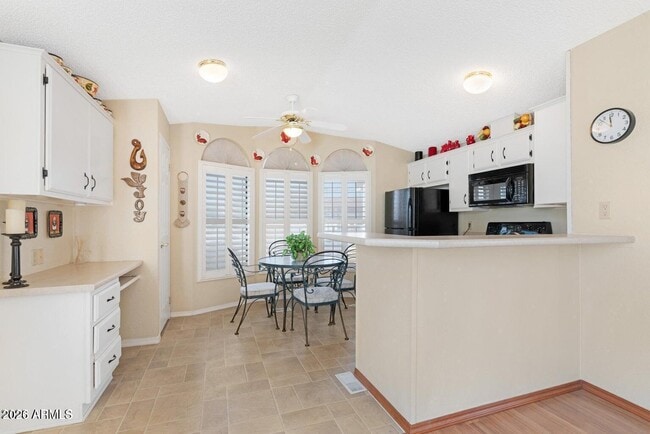 Building Photo - 6114 S Sawgrass Dr