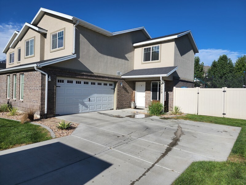 Building Photo - 179 S 1125 W