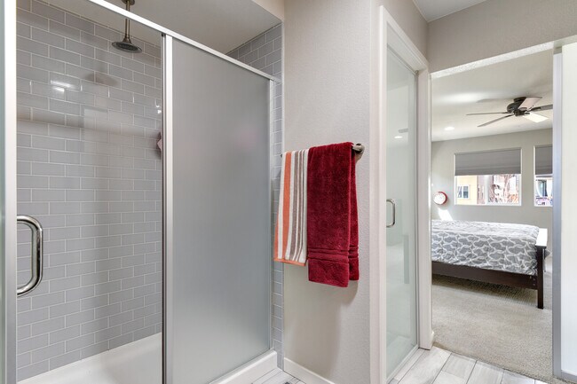 Building Photo - 14055 Touchstone St