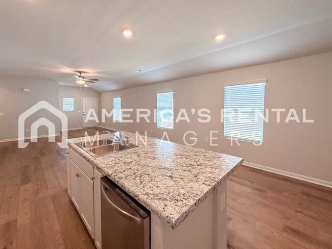 Building Photo - New Construction Home for Rent in Cullman, AL!