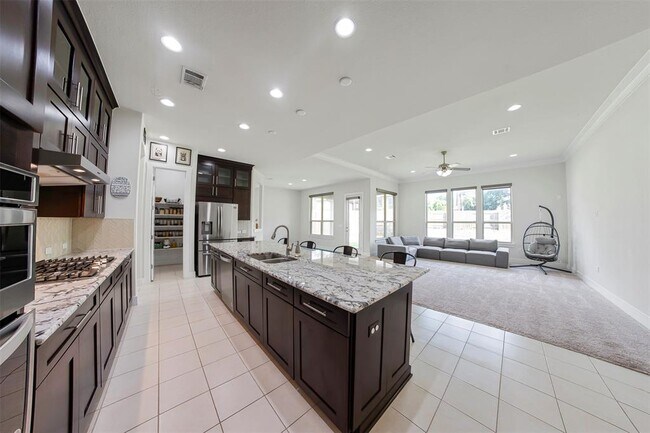 Building Photo - 9113 Finley Mae Way