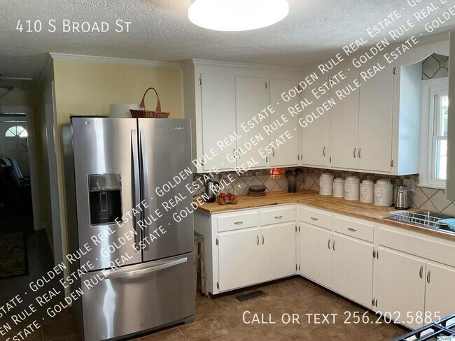 Building Photo - 410 S Broad St