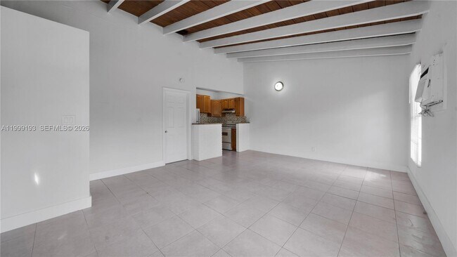 Building Photo - 1501 SW 21st St