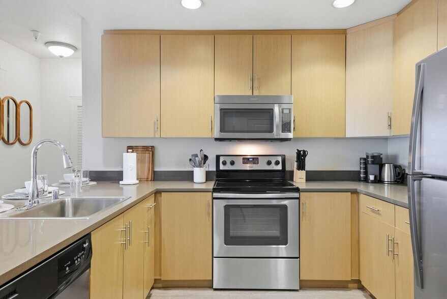 Building Photo - 1155 4th St