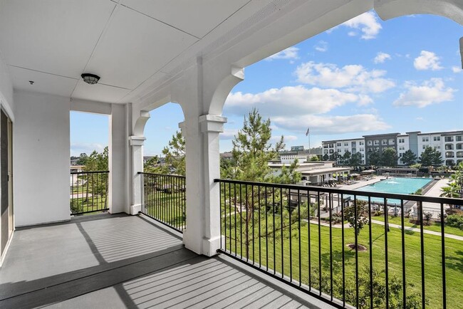 Building Photo - 366 FM 1488