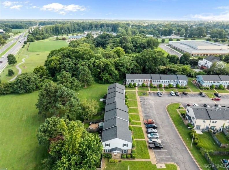 Building Photo - 3238 Hunters Mill Ct