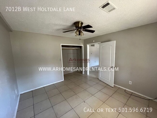 Building Photo - 7012 W Holtdale Ln