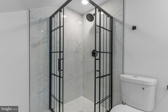 Building Photo - 139 Ivy Hill Rd