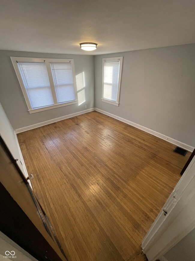 Building Photo - 3430 Guilford Ave