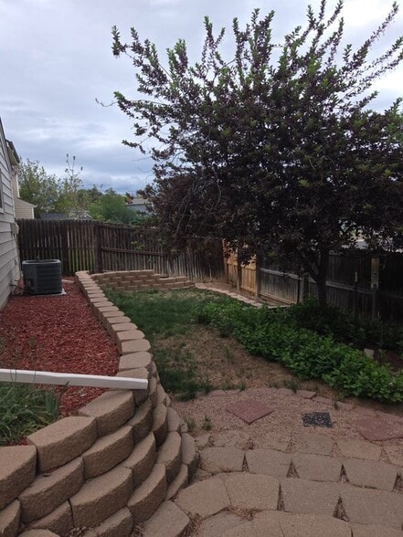 Building Photo - 11284 Forest Dr