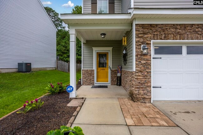 Building Photo - 349 Gracemount Ln