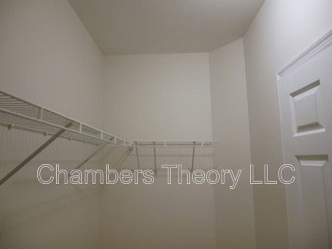 Building Photo - 2710 Bellforest Ct
