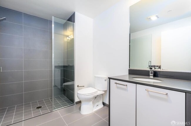 Building Photo - 1075 Market St