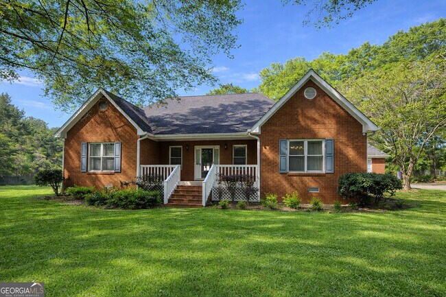 Building Photo - 120 Old Conyers Dr