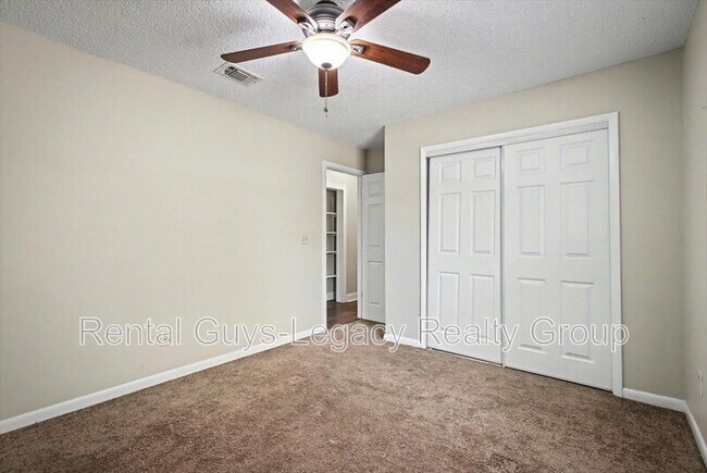 Building Photo - 2120 Blair Rd