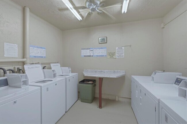 Building Photo - 4143 Heron Way