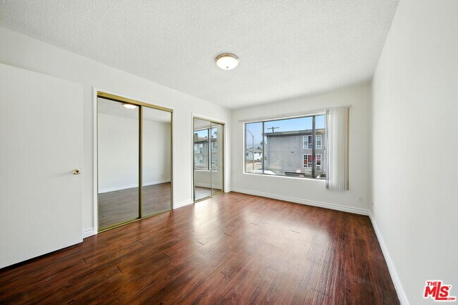 Building Photo - 4100 1st St
