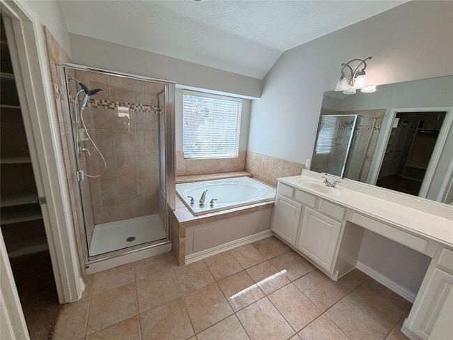 Building Photo - 1299 Ocean Manor Ln