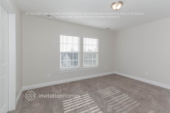 Building Photo - 12208 Huntersville-Concord Rd