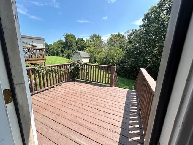 Building Photo - 1019 Brittany Park Dr