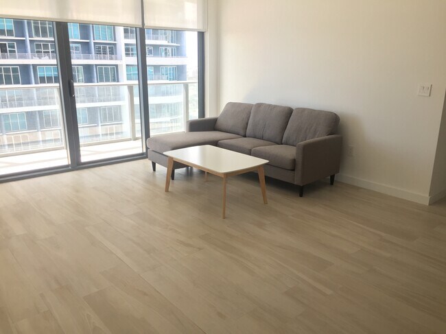 Building Photo - 1300 S Miami Ave