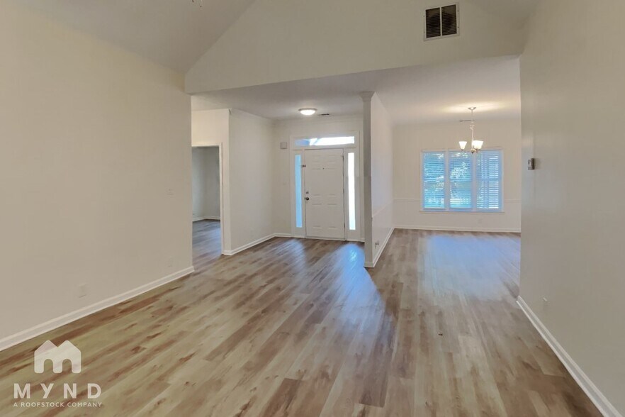 Building Photo - 535 Montrachet Ct