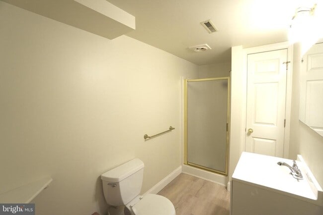 Building Photo - 1379 Gwynedale Way
