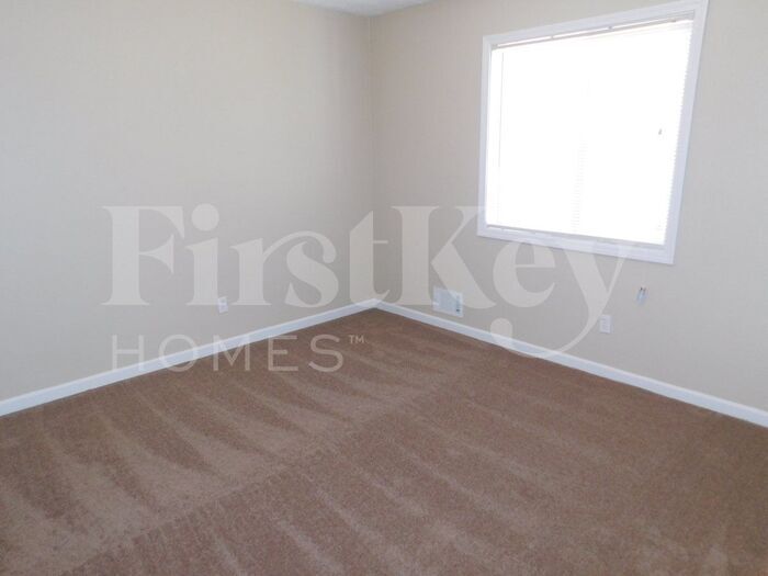 Building Photo - 314 Trickum Hills Way