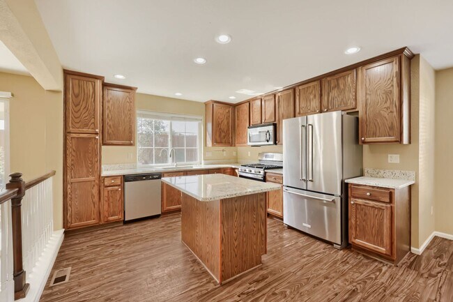 Building Photo - 1696 Odyssey Ct