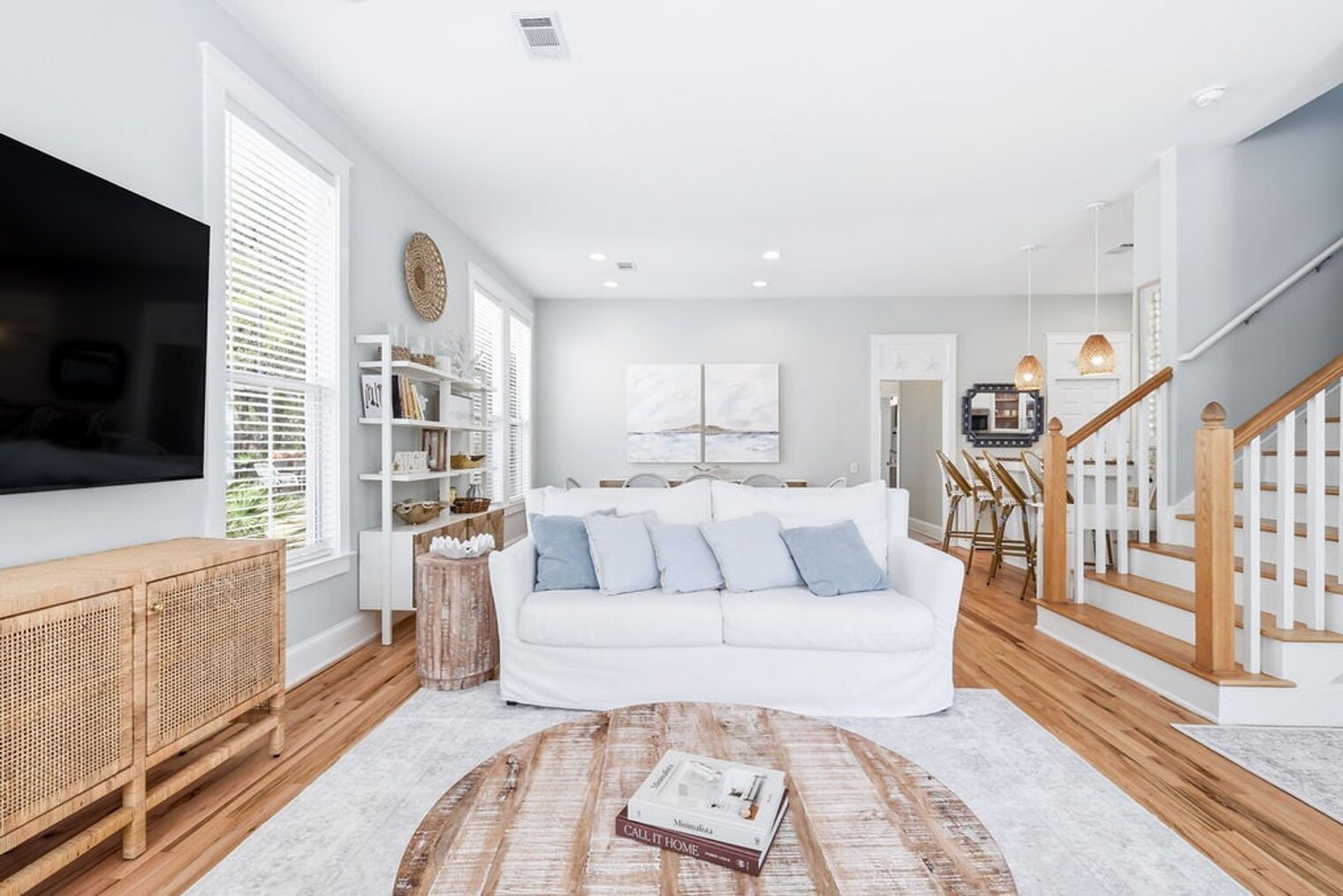 Building Photo - 34 N Ryan St