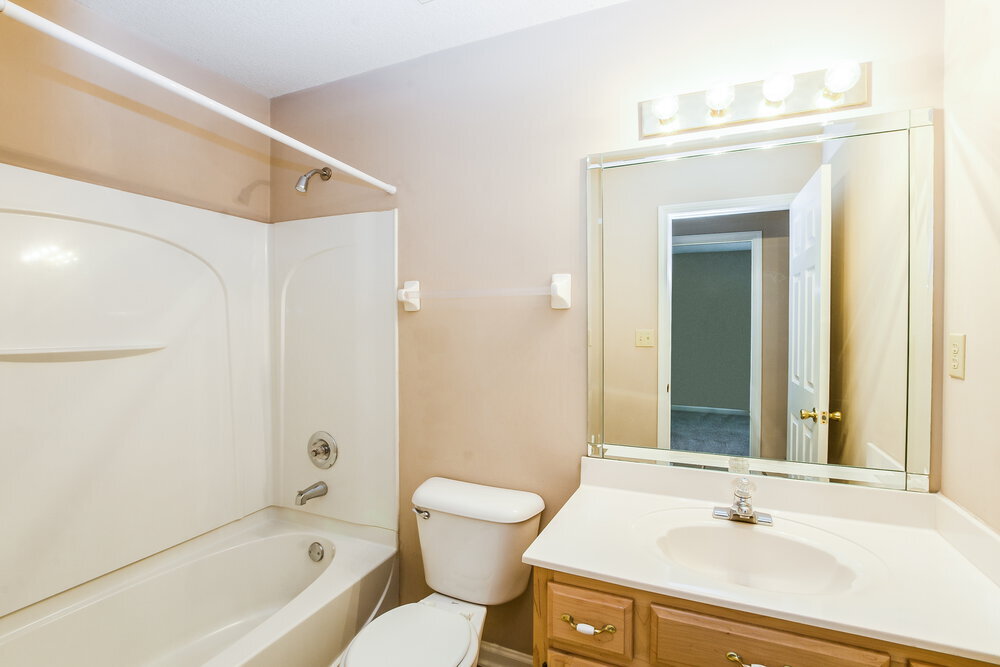 Building Photo - 8408 Cross Point Dr
