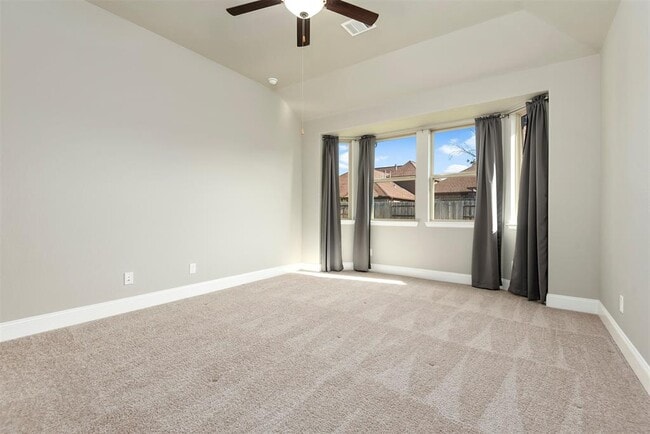 Building Photo - 22096 Volante Dr