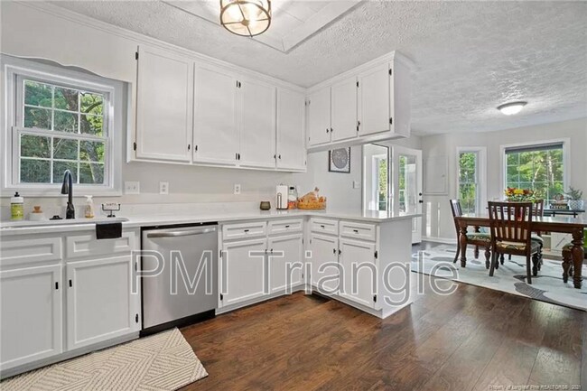 Building Photo - 608 Cashmere Ct