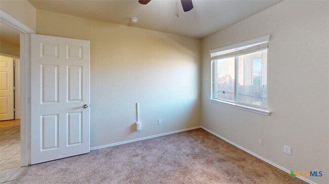 Building Photo - 6600 Katy Creek Ln